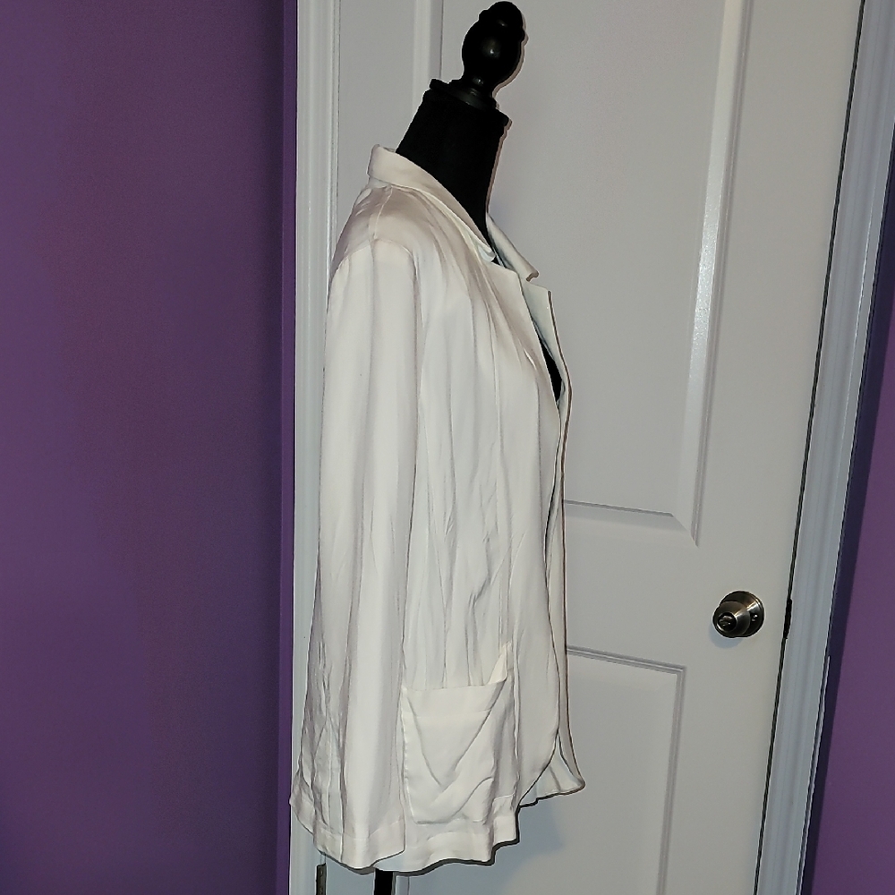 Express White Women's Blazer Sz: Large - Picture 3 of 5